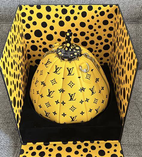 louis vuitton pumpkin minaudière by yayoi kusama|kusama pumpkin bag.